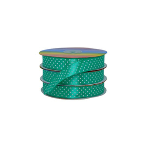 Cinta satinada verde menta con delicados puntos blancos, ideal para mayoristas creativos en productos decorativos.