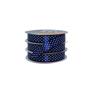 Cinta satinada decorativa azul oscuro con puntos blancos, ideal para decoración elegante y atractiva.